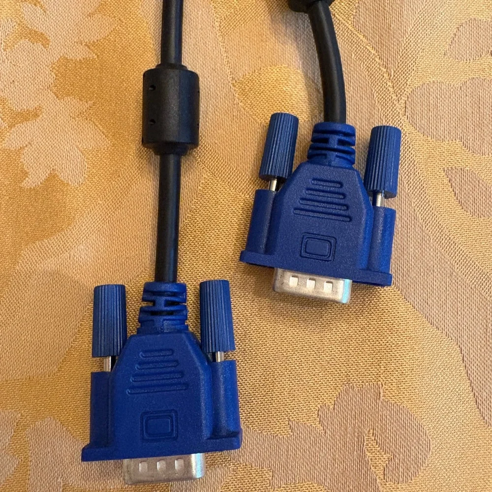 Blue VGA Cable Connectors